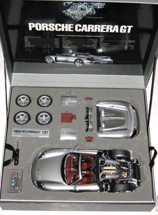 Maquette Tamiya 23206 Porsche Carrera GT 1:12 magnifique ! (pré assemblée)