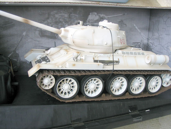 1/32 Rc Tank 2.4GHz Modèle de char télécommandé avec tourelle